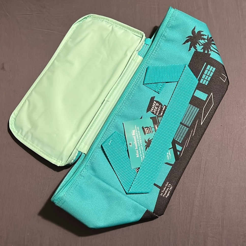 Limited edition Trader Joe's Mini Insulated Tote Lunch Bag cooler - 1.5 Gal